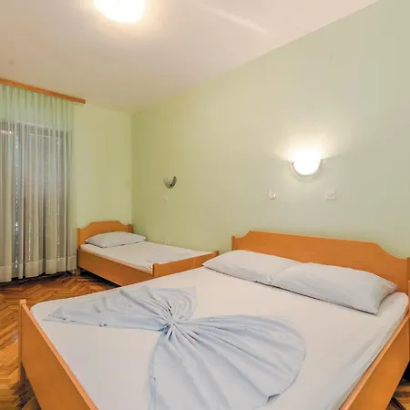 Daire 2 Bedroom Gorgeous In Bosana Kolan