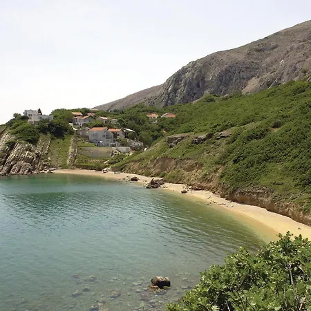 2 Bedroom Gorgeous In Bosana Daire